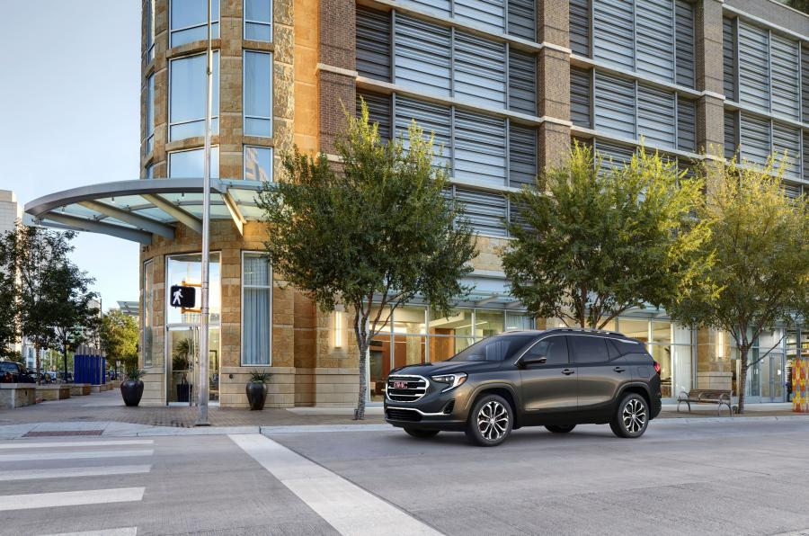  GMC Terrain 2017 года  (фото 3 из 18)